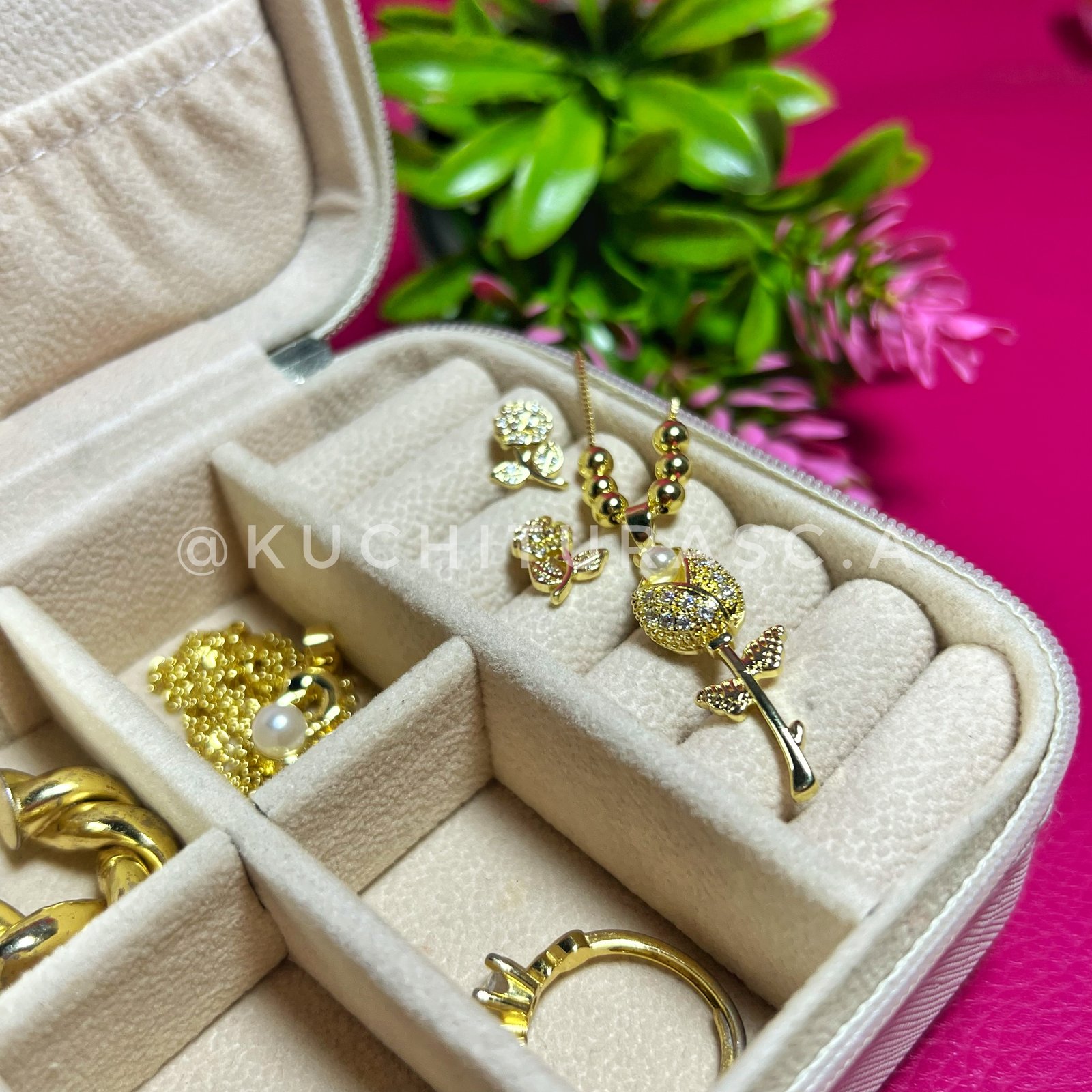 Set Cadena y Zarcillos