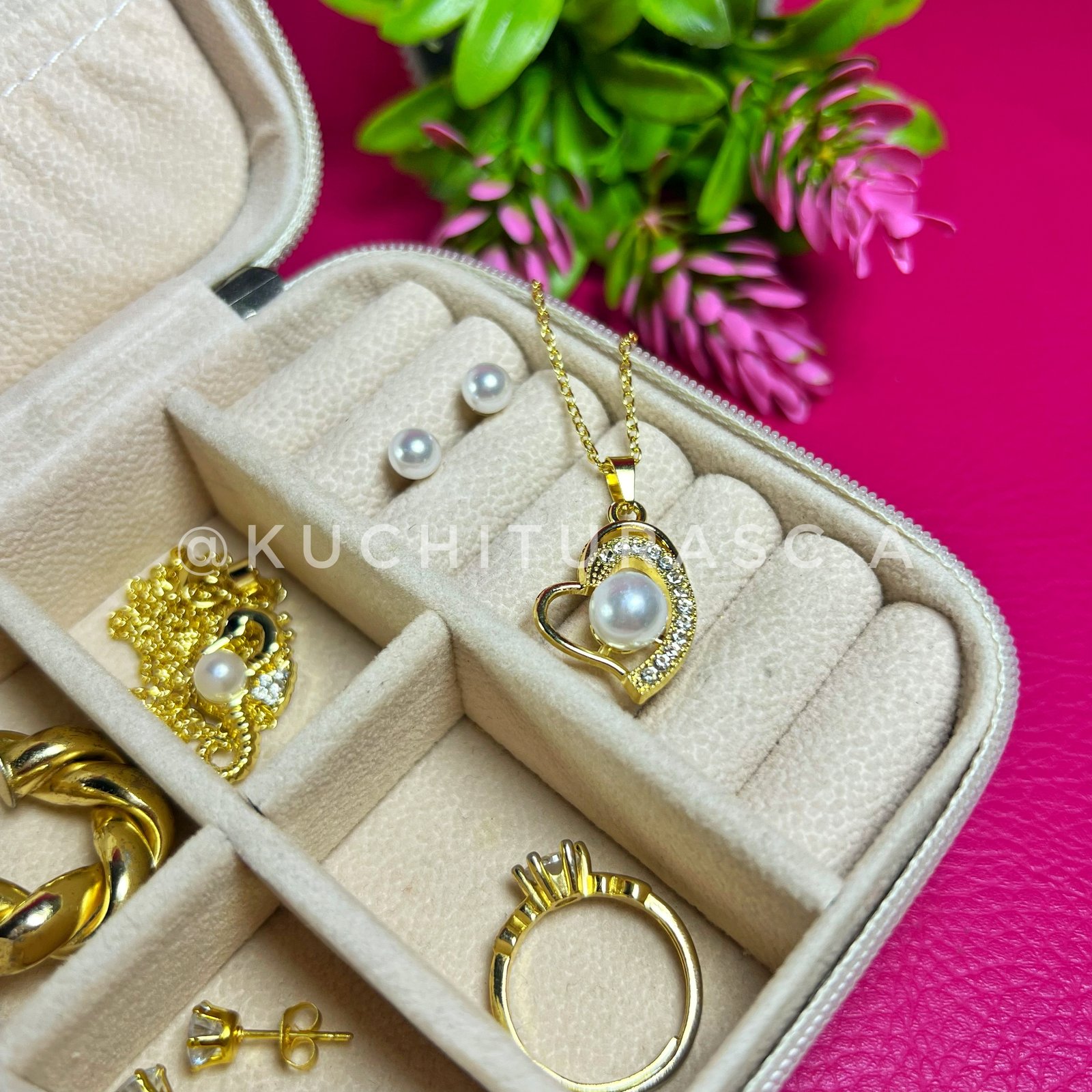 Set Cadena y Zarcillos